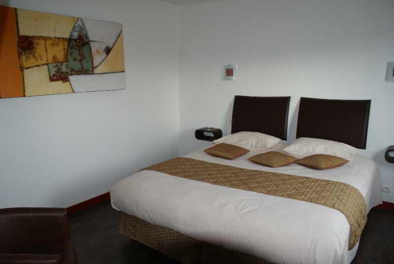 גנגאן Hotel De L'Arrivee מראה חיצוני תמונה