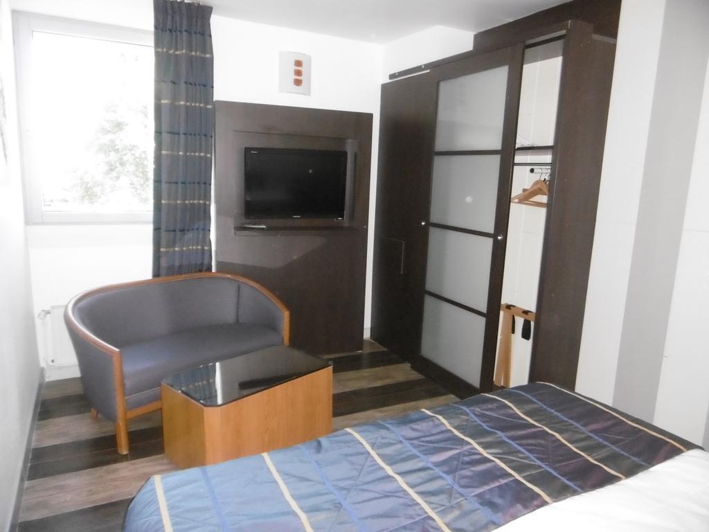 גנגאן Hotel De L'Arrivee מראה חיצוני תמונה